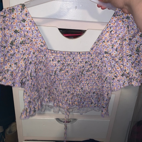 Crop top - Picture 2 of 5